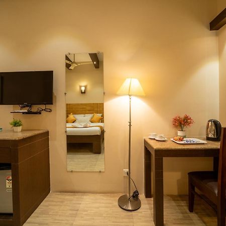 Yagappa Residency Hotel Танджавур Екстериор снимка