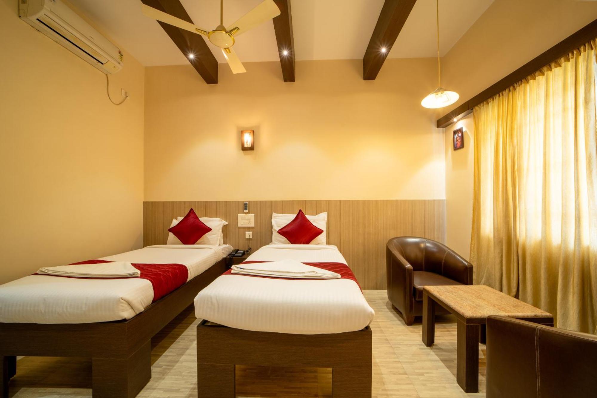 Yagappa Residency Hotel Танджавур Екстериор снимка