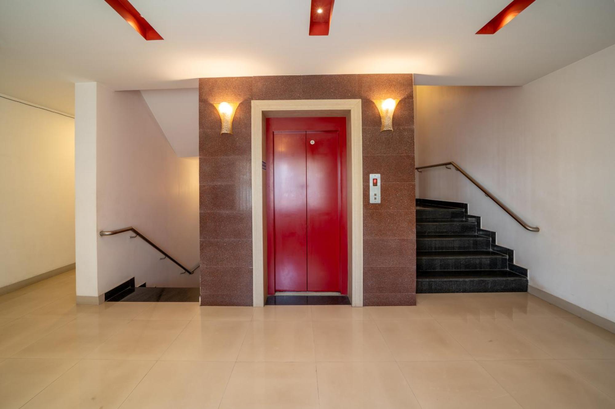 Yagappa Residency Hotel Танджавур Екстериор снимка