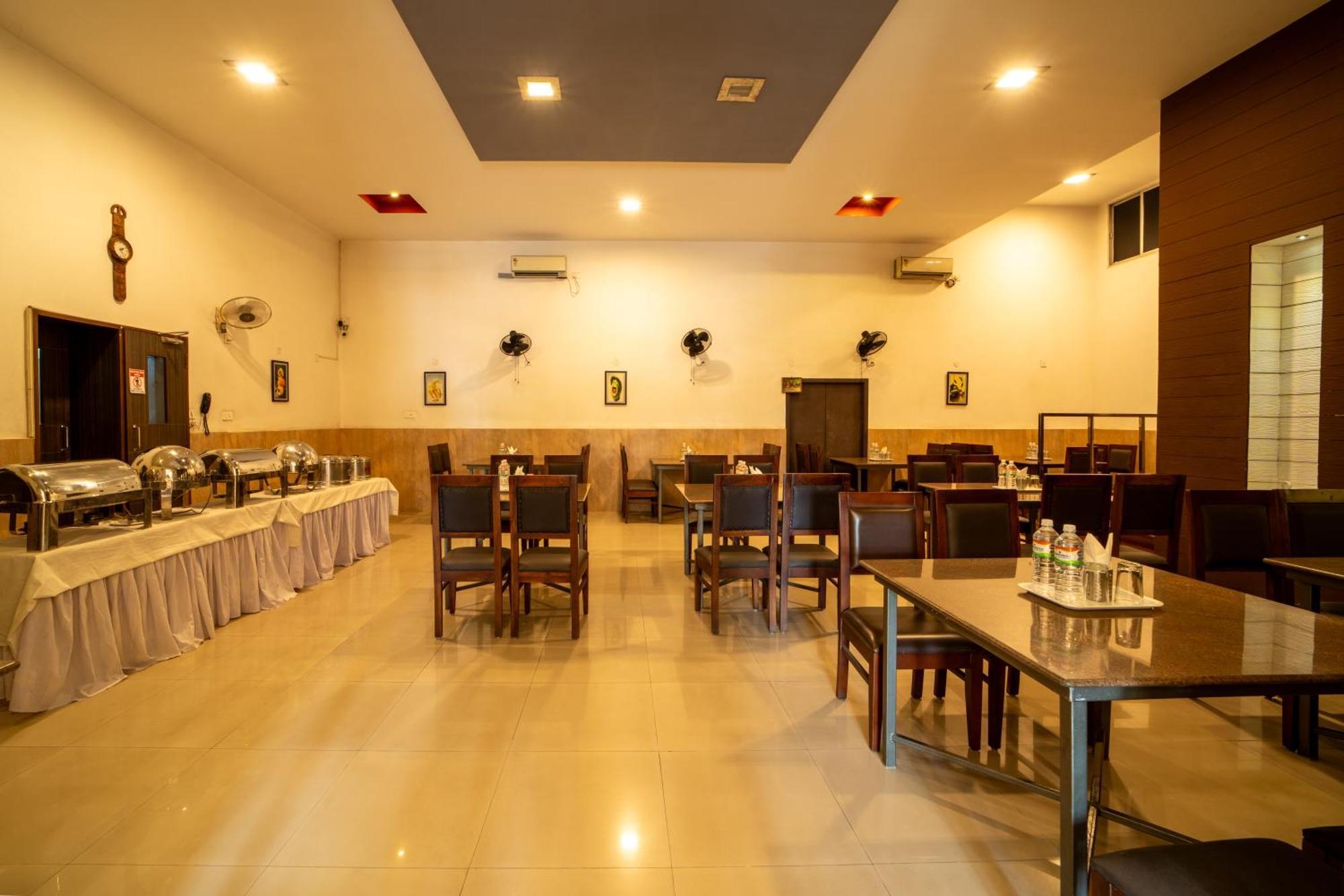 Yagappa Residency Hotel Танджавур Екстериор снимка