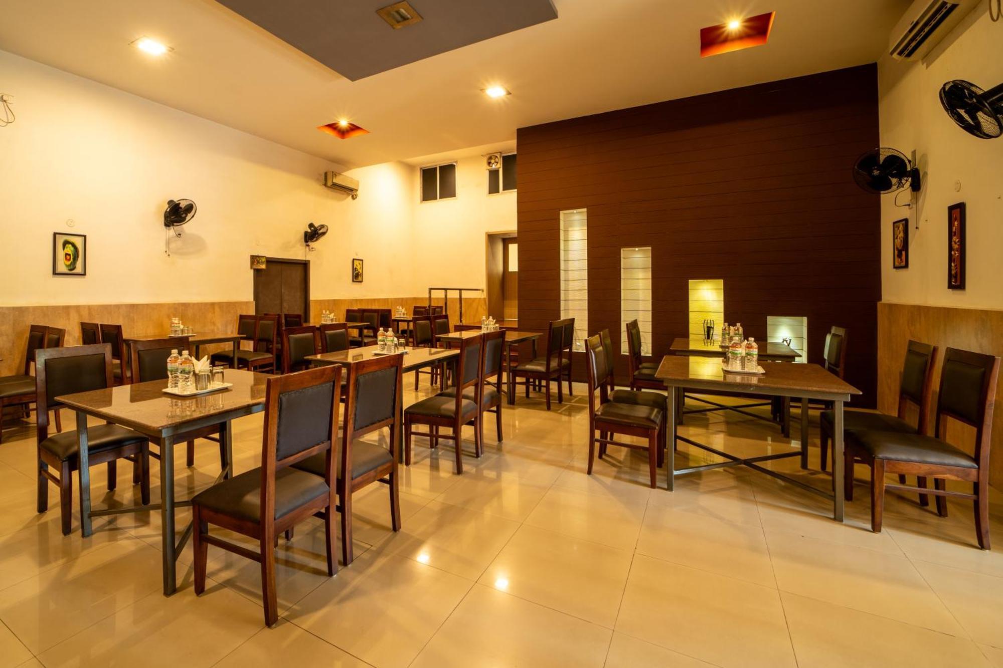 Yagappa Residency Hotel Танджавур Екстериор снимка